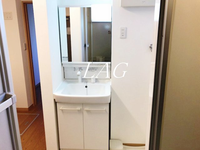 洗面設備　洗面台です。