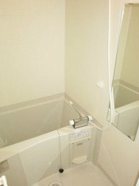 バス・シャワールーム　バスルーム