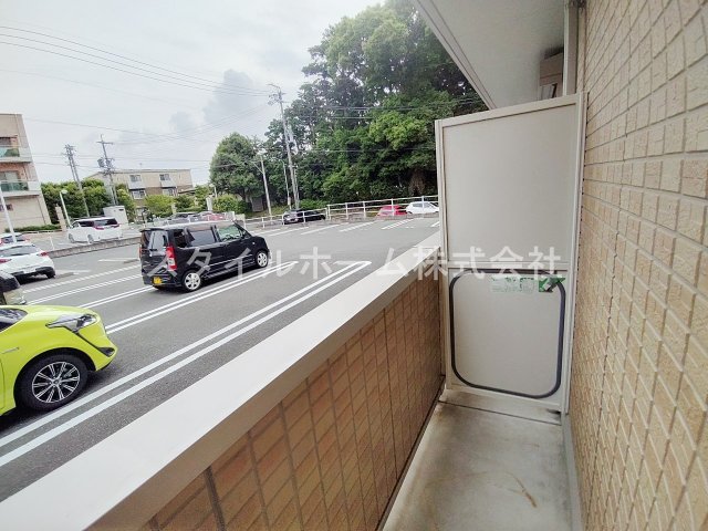 バルコニー　別部屋写真です。