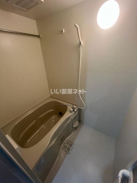 SOLID HATAKENAKAの風呂写真