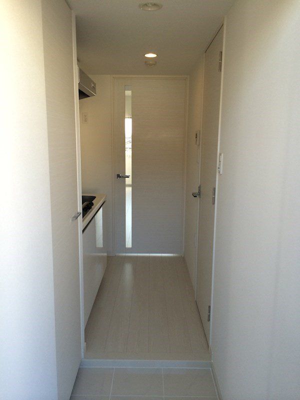 玄関　同タイプの別部屋です。