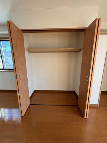 収納　写真は206号室です(反転タイプ) ※現況を優先いたします。