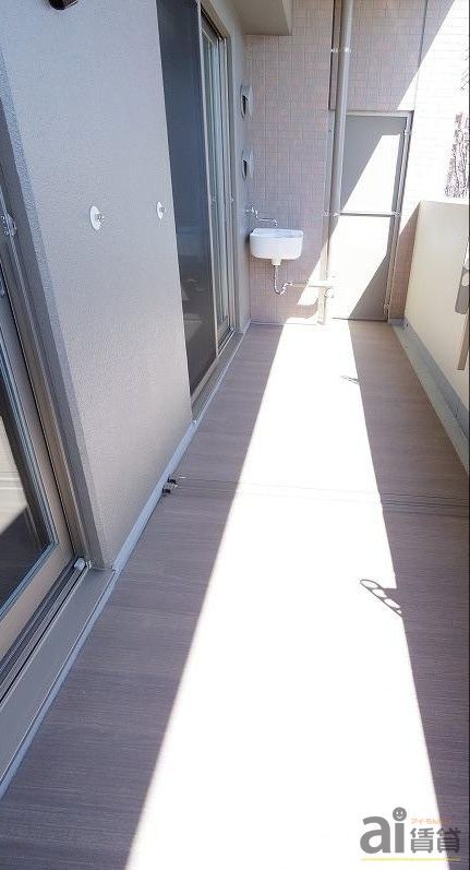 バルコニー　※同仕様写真です