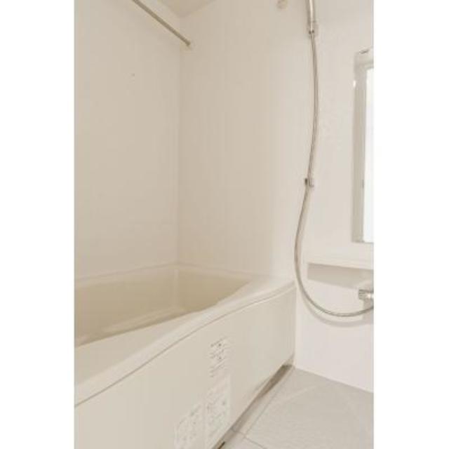 バス・シャワールーム　※写真は同タイプ住戸です。