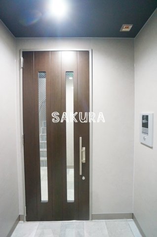 セキュリティ　不審者、勧誘員をシャットアウトできるオートロックです♪
