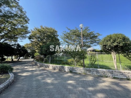 公園　野毛山公園（公園）まで660m