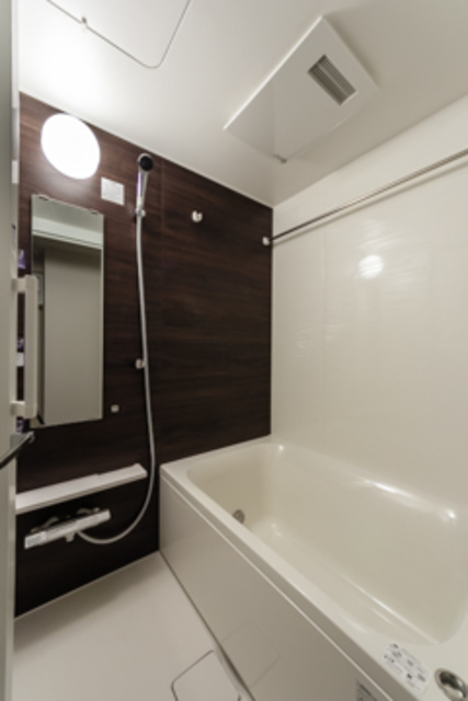 バス・シャワールーム　※写真は同タイプ住戸です。