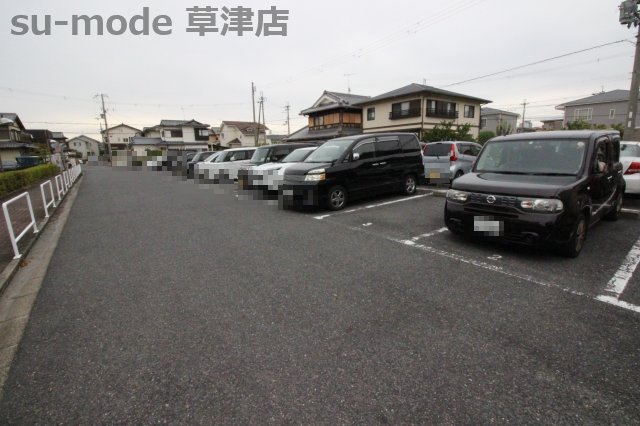 駐車場　駐車場もあります