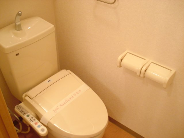 トイレ　トイレもきれいです