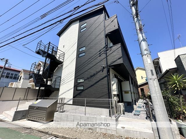 アザーレ・ターコイズの外観写真