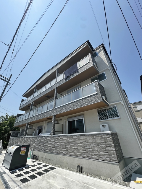 建物外観　同メーカー・同型モデルの外観です。