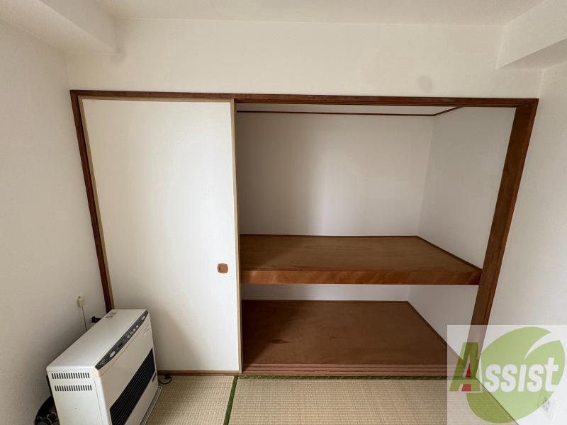 収納　収納もバッチリあるのでお部屋が片付きますよ！
