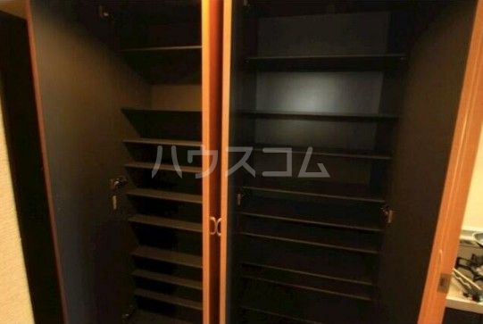 グラシア アルデールの内装写真