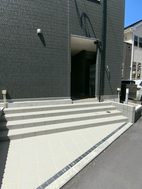 エントランス　エントランス