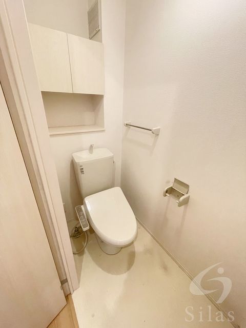 近鉄南大阪線 河内松原駅 徒歩9分 3階建 築11年のトイレ写真
