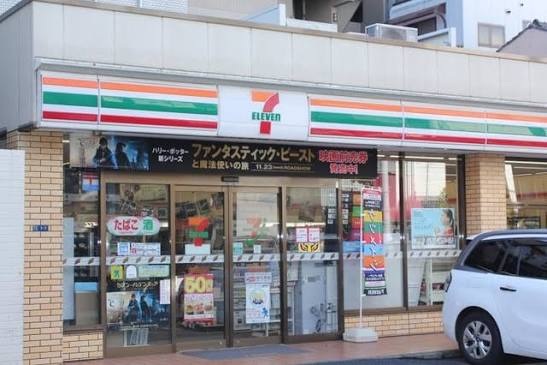 コンビニ　セブンイレブン墨田本所3丁目店（コンビニ）まで104m