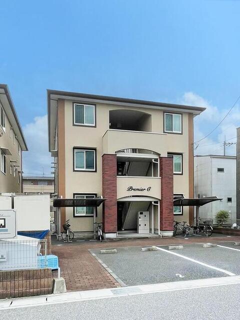 建物外観　Ｃ棟