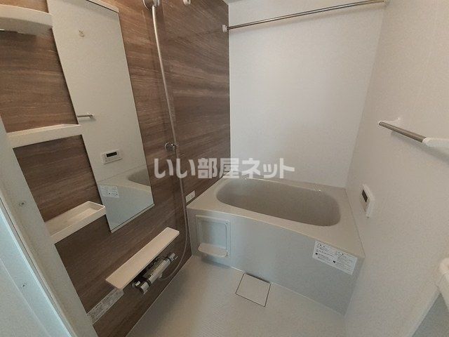 京阪本線 光善寺駅 徒歩12分 2階建 築4年の風呂写真