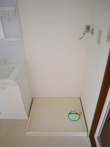 その他　室内洗濯機置場です