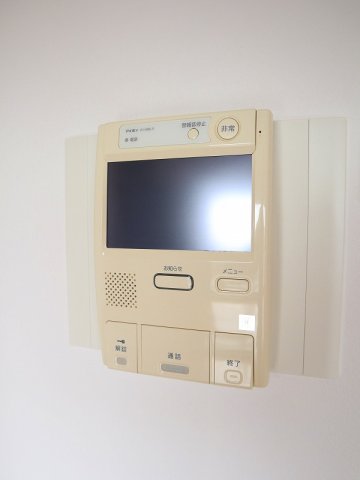 セキュリティ　TV付きインターホンでセキュリティ面も安心です