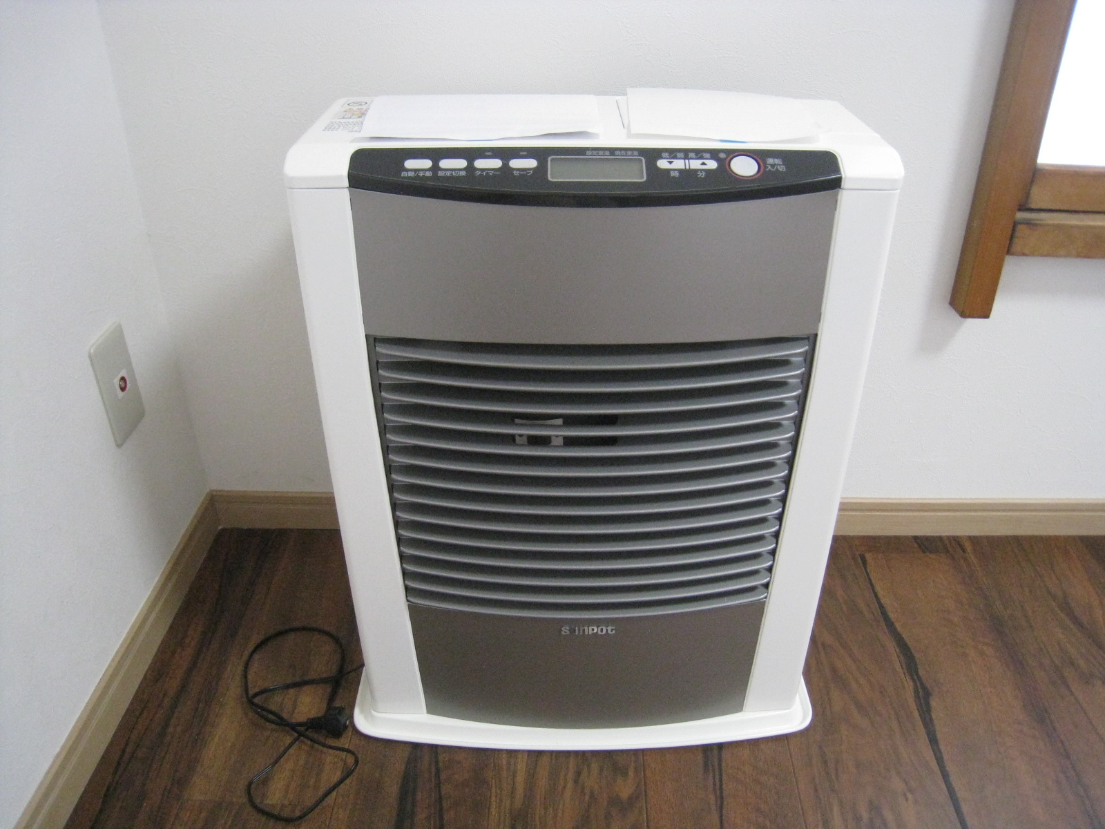 その他　ストーブも