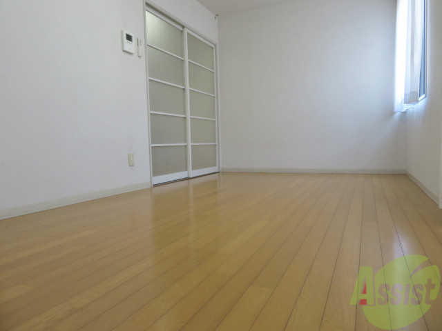 居室・リビング　７．５帖のリビングです。とても広々していますね