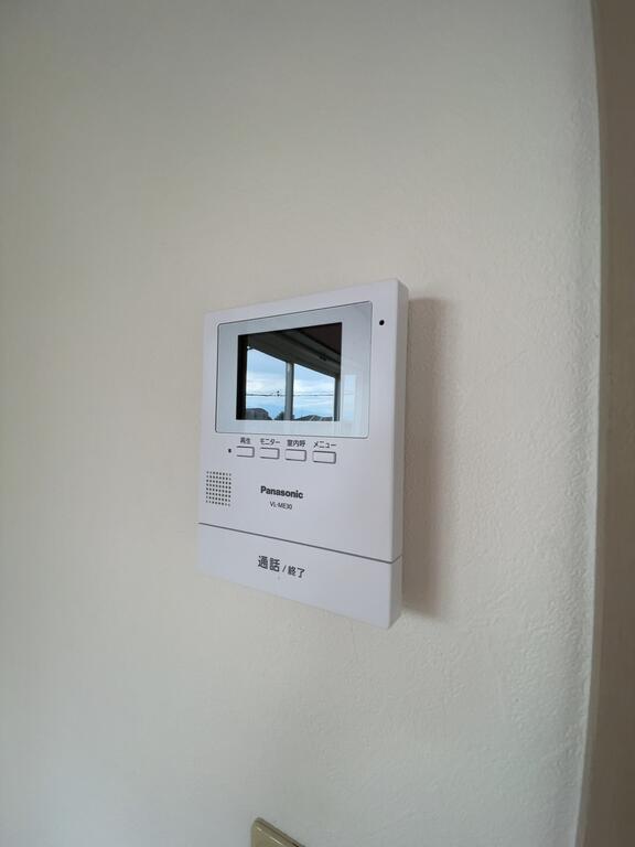 セキュリティ　モニター付きインターホン