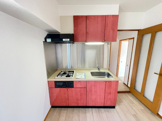 キッチン　２コンロのシステムキッチン