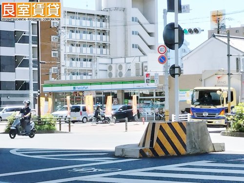 【名古屋市中区千代田のマンションのコンビニ】