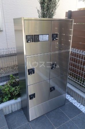 【三郷市中央のアパートのその他共有部分】