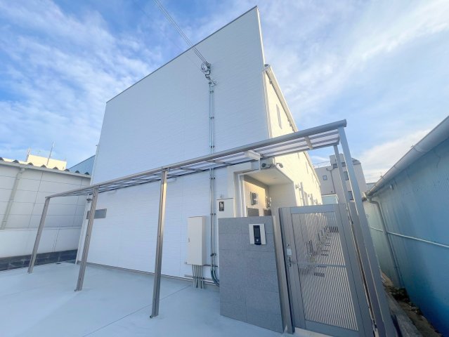 建物外観　綺麗な外観の素敵なお部屋があなたを待っています。