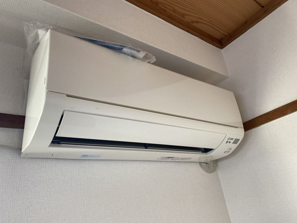 その他　清掃済みのエアコンは１台設備です