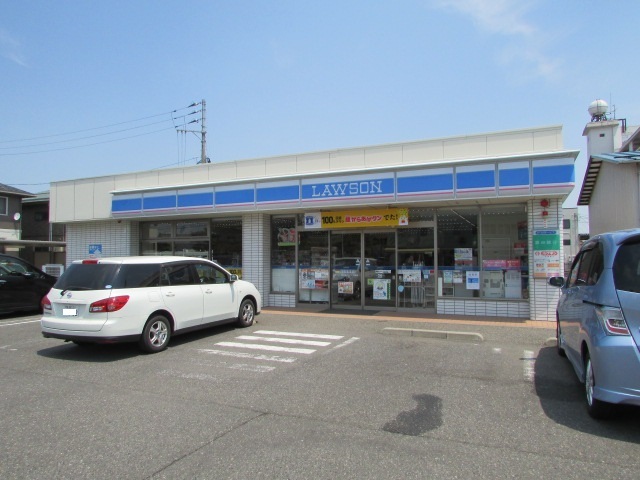 コンビニ　ローソン新潟山二ツ店（コンビニ）まで153m