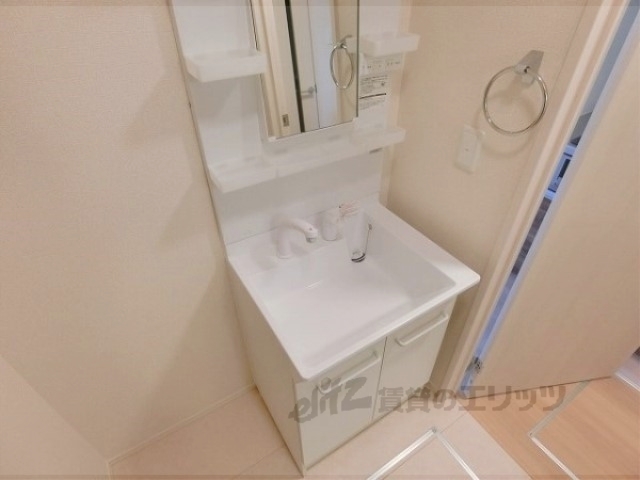 洗面設備　独立洗面台