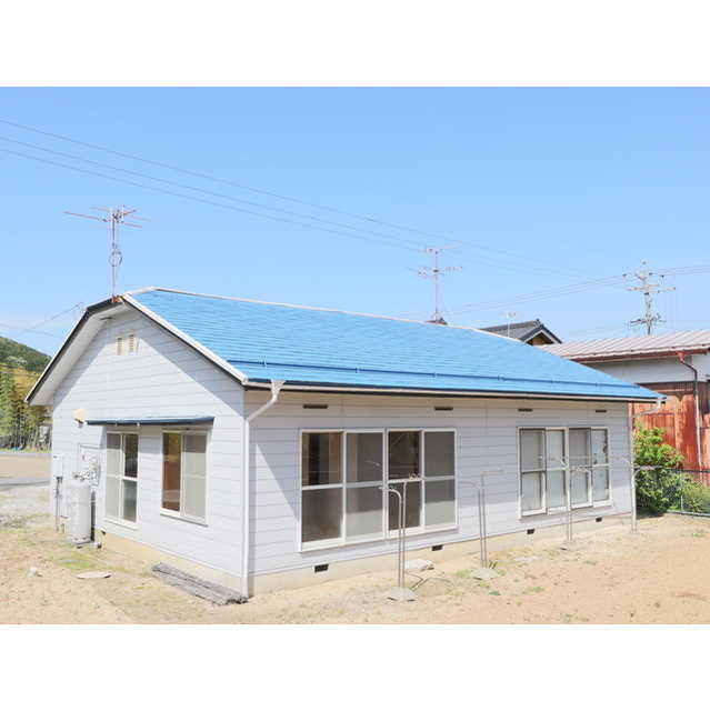 幸香ハイツの建物外観