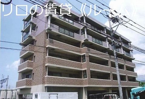 【糟屋郡粕屋町大字大隈のマンションの建物外観】