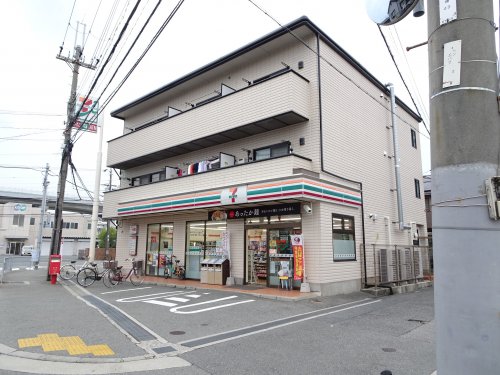 コンビニ　セブンイレブン 池田神田店（コンビニ）まで376m