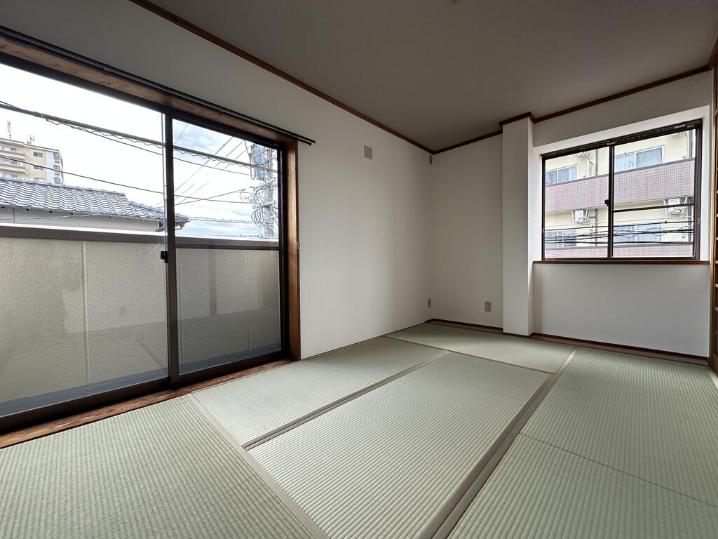 フィール三軒町の内装写真