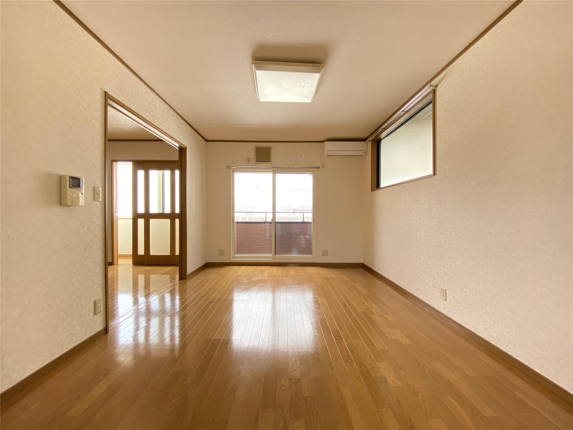 居室・リビング　リビング