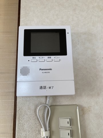 セキュリティ　モニター付きインターホンです