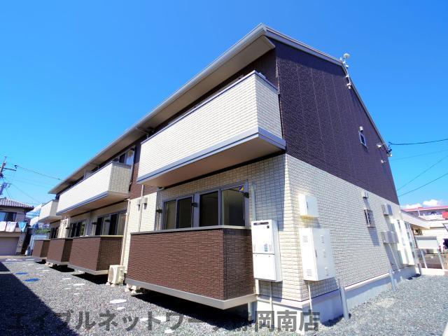 建物外観　落ち着いた雰囲気の外観です