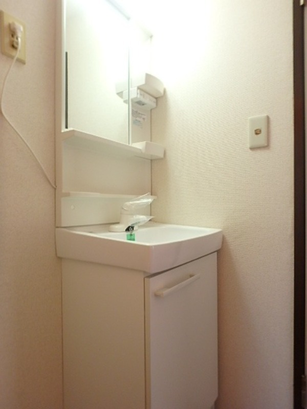 洗面設備　図面と現状に相違がある場合には現状を優先