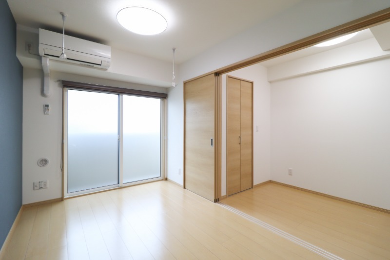 居室・リビング　図面と現状に相違がある場合には現状を優先