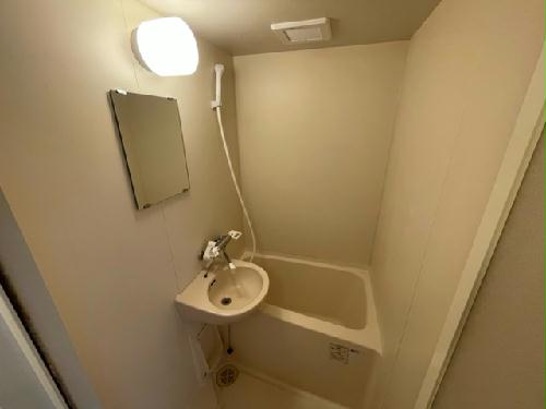 バス・シャワールーム　現況優先