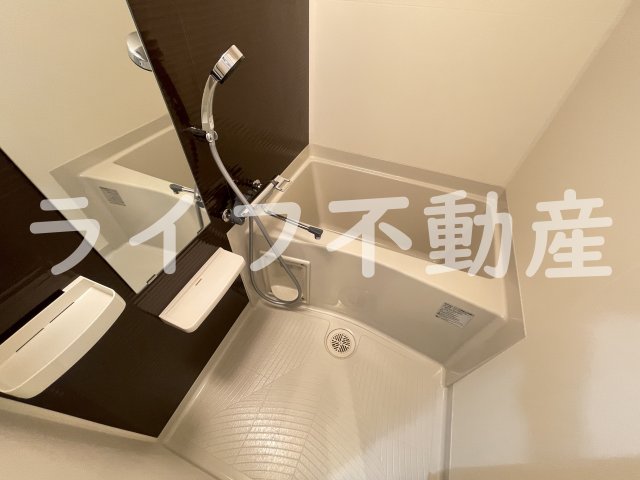 バス・シャワールーム　日々の疲れを癒すお風呂付です