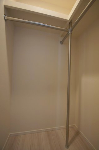 収納　ウォークインクローゼット