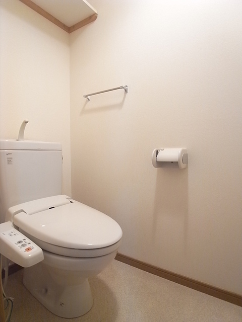 トイレ　洗浄機能付便座