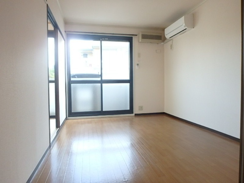 居室・リビング　図面と現状に相違がある場合には現状を優先