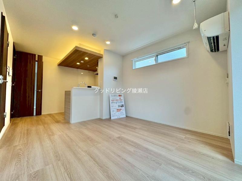 居室・リビング　2025/09/15　206号室