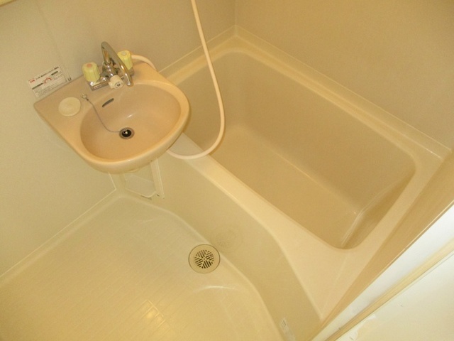 バス・シャワールーム　浴室